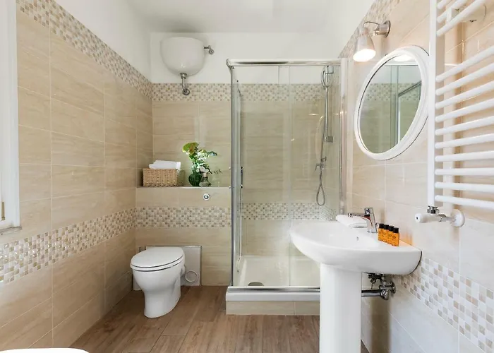 New! Spanish Step Design דירה רומא