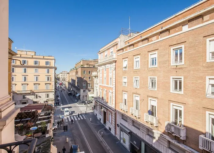 New! Spanish Step Design Apartamento